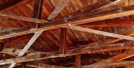 como rehabilitar tejados sin eliminar las vigas de madera existentes